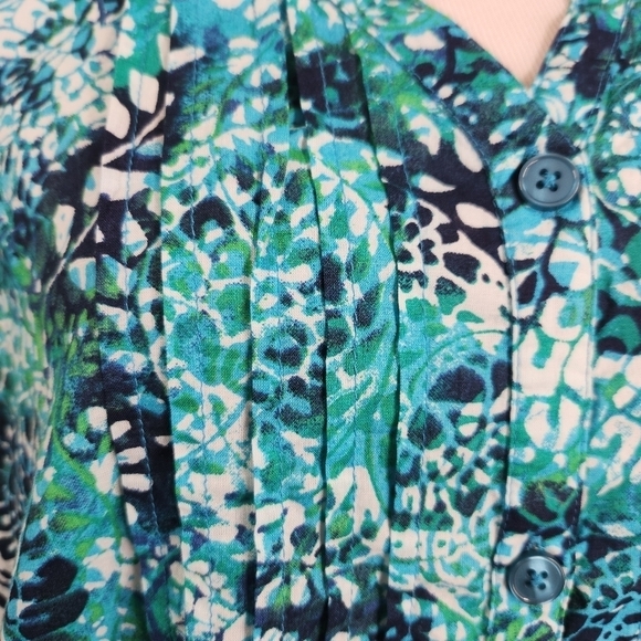 Catherines Womens Plus Size Pintuck Buttonfront Blouse, sz 2X - Picture 7 of 12